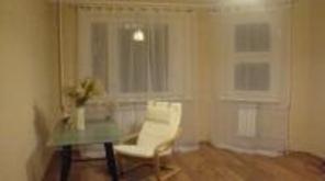 Продажа 2 комнатной квартиры, Дмитриевского ул.