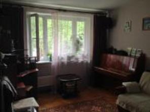 Продаётся 2-комнатная квартира, Зеленый просп.