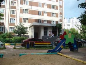 Продается 3-комнат. квартира, м. Октябрьское Поле, м. Полежаевская, м. Щукинская, 10 м. тр., пр. Марш. Жукова, д.70, корп. 1