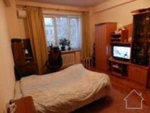 Продаётся 2-комнатная квартира, 2-я Союзный просп.