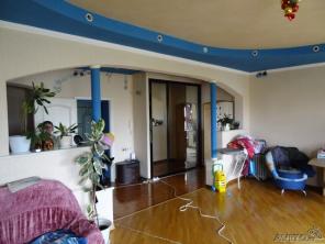 Продаю квартиру (Ладожская)