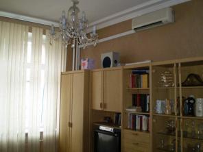 Продам 4-х к.квартиру на Садовом кольце