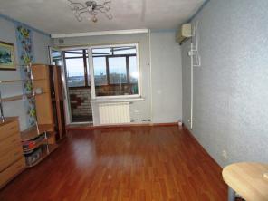 Продам 1- ком квартиру
