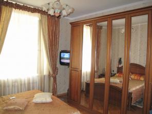 3-комн. квартира м. Университет 76 кв.м.