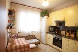 Продам 2-х к.кв.м.Полежаевская Хорошовское ш д 64к