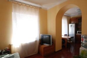 Продается уютная квартира в тихом центре Москвы, м. Маяковская, ул. Красина, д. 7, стр. 2.