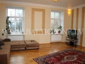 4-комнатная квартира в центре Риги