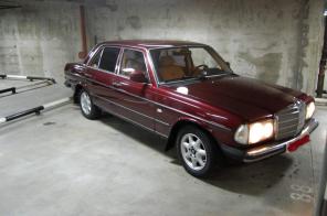 Mersedes-Benz E230