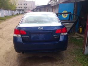  - SUBARU  LEGACY  2010..     !