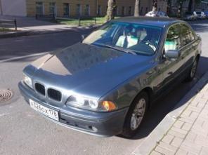 BMW 530i  E-39