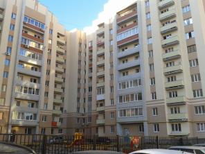 Продам однокомнатную квартиру в новостройке по адресу улица Пономарева 21.