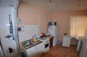 Продается 1 комната в 5 комнатной квартире