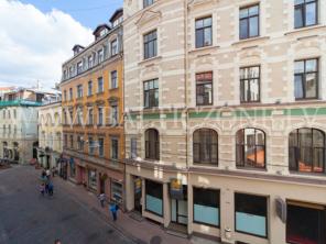 3-комнатная квартира в Старой Риге, в реновированном доме