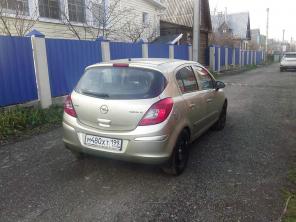 Opel corsa D 1. 2 2007 . .