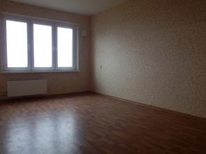 Продажа трехкомнатной квартиры в Красносельском районе Санкт-Петербурга