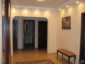 Продажа 3-х комнатной Элитной квартиры в центре Петербурга