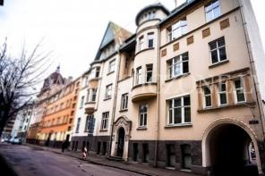 3-х комнатная квартира, в посольском квартале