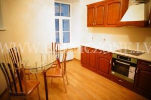 3-х комнатная квартира, в посольском квартале