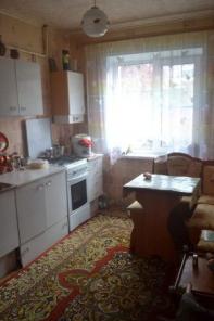 Трехкомнатная квартира рядом с бассейном в г. Данков Липецкой области