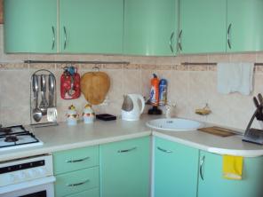 Продам 2к кв.с евроремонтом,комн изолир.3000000