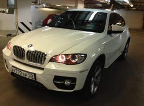 BMW X6 50i