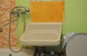 Однокомнатная квартира с застекленным балконом по ул. Строителей в г. Данков Липецкой области