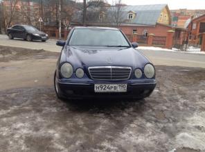 Mercedes-Benz.;-280  1999.