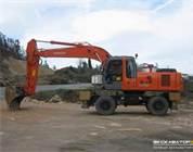   Hitachi Zx 210