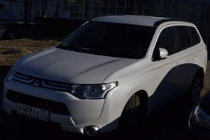  Mitsubishi Outlander, 2013 .