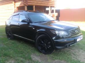 Infiniti FX35