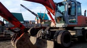 Аренда полноповоротного экскаватора fiat-hitachi