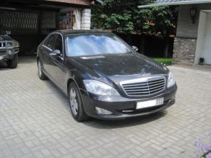  Mercedes-Benz S500 4matic (2007) 