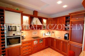 4-комнатная квартира в новом проекте в центре Риги