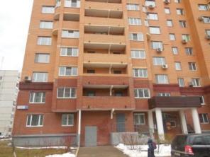 Продам большую 2-к квартиру у метро Жулебино.