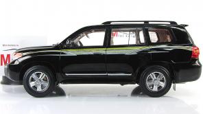 Toyota Land Cruiser 200, 2011 .