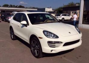  Porsche cayenne 2011 