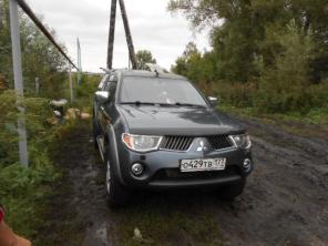  Mitsubishi L200