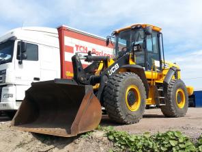   JCB 426ZX,