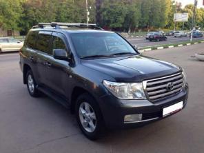 Toyota Land Cruiser 200