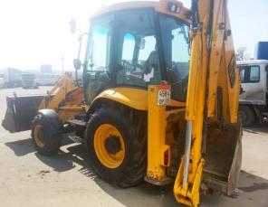    JCB 3CX 2007 .