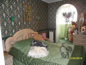 Продается квартира в Евпатории, четырехкомнатная, площадью 97 м.кв