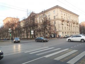 ПРОДАМ 2 к. кв. метро Первомайская