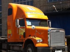    Freightliner FLD 120SD