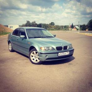 BMW 320I