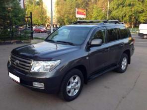 Toyota Land Cruiser 200