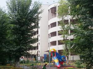 Продам машиноместо 15 м2
