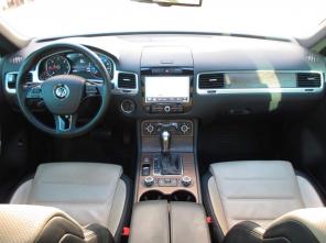 Volkswagen Touareg, 2012