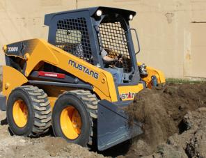    3300V (  Bobcat S770 )