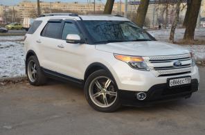  Ford Explorer