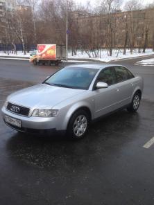 : Audi A4, 2002 .